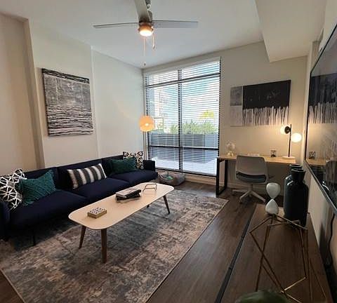 2nd image of 101 E Livingston St #1B