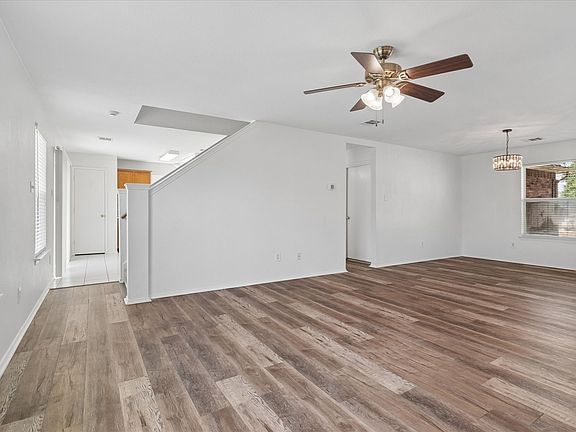 2nd image of 2220 Wisteria Way