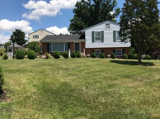 3540 Georgetown Rd, Roanoke, VA 24018