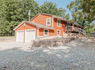 17060 Superior Rd, Saint Robert, MO 65584