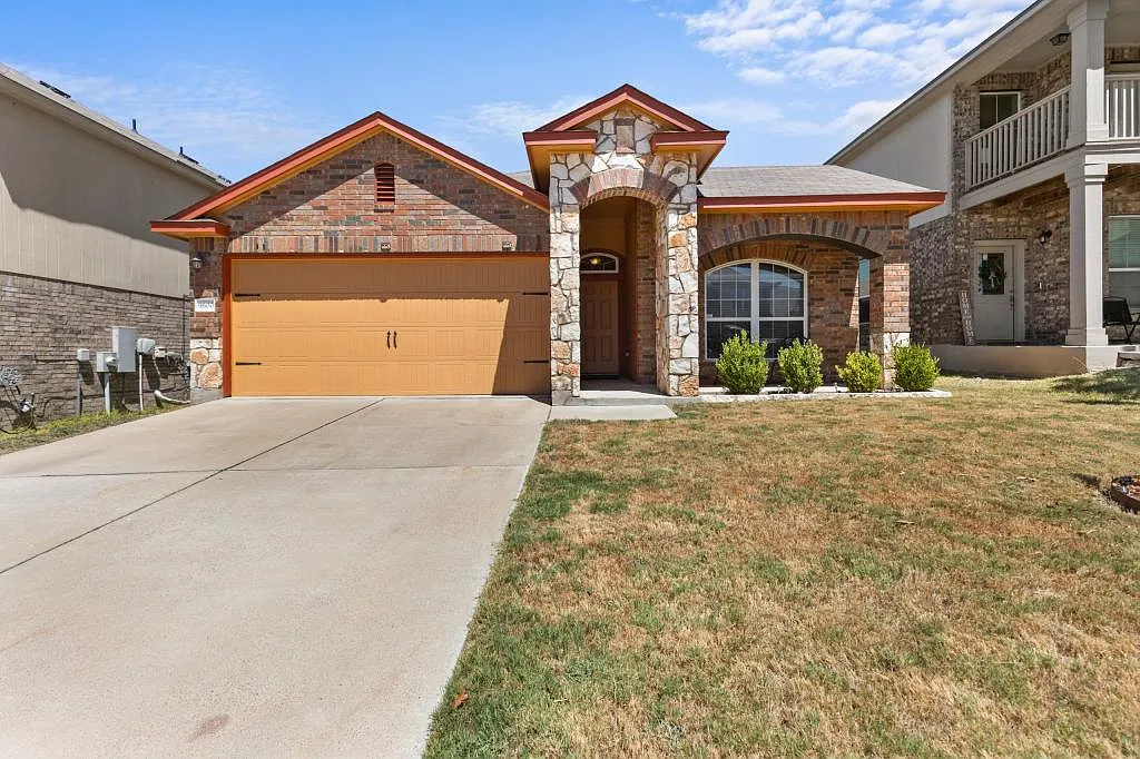 9600 Rogano CT — Photo 1