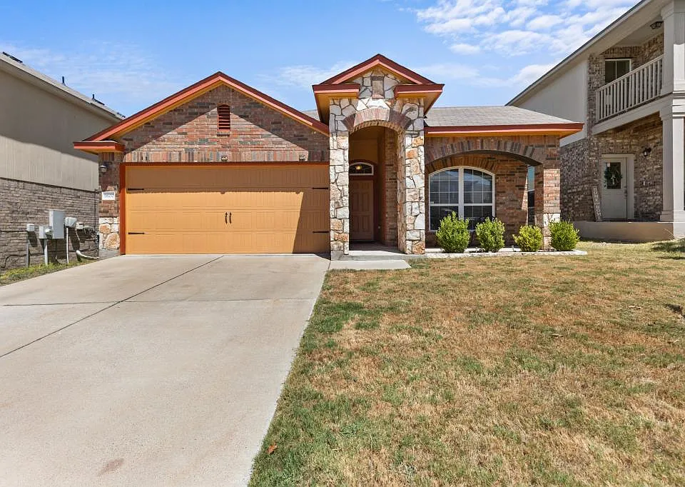 9600 Rogano Ct