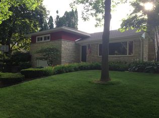 829 Royal Blvd, Green Bay, WI 54303