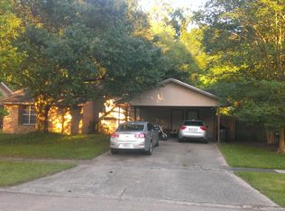 1451 Outrigger Dr, Baton Rouge, LA 70816