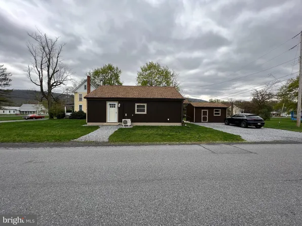 139 Clearfield St, Tipton, PA 16684
