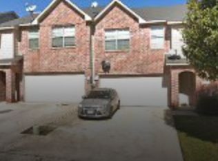 2352 Homewood Ln, Grand Prairie, TX 75050