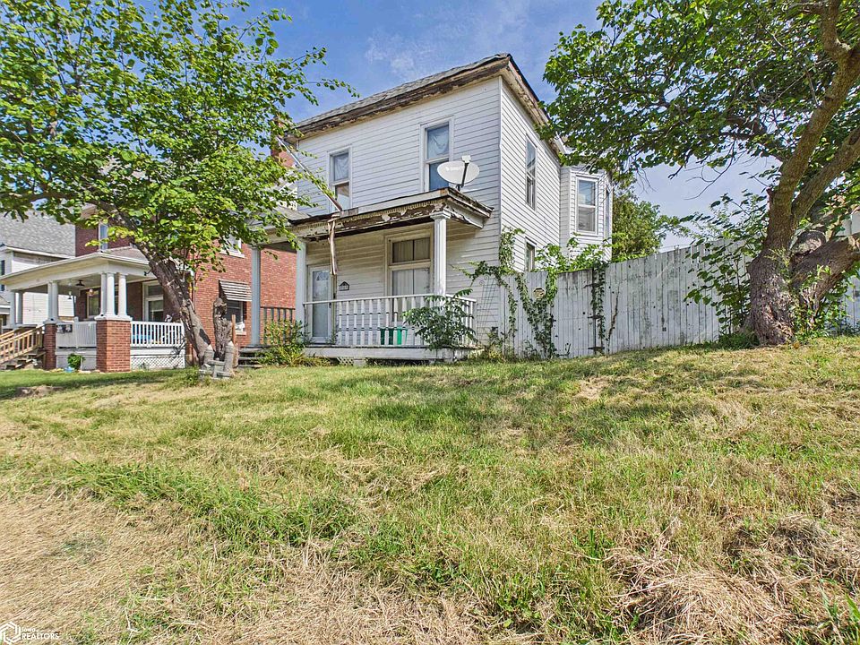 1st image of 909 Fulton St
