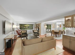 4201 Cathedral Ave NW APT 114W, Washington, DC 20016