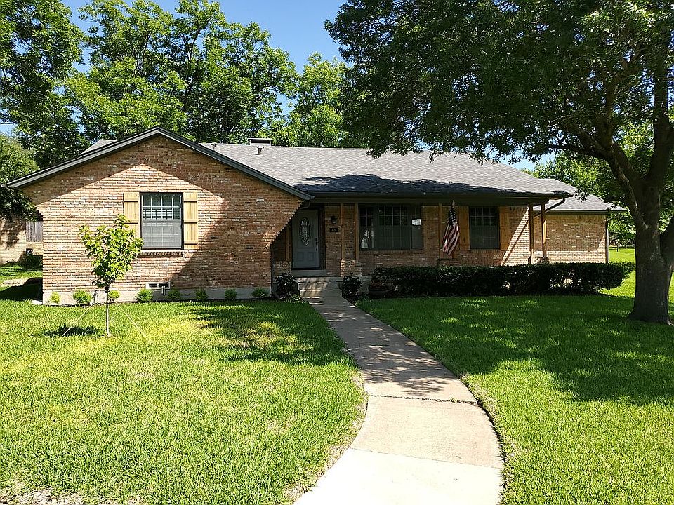 1st image of 1406 Briar Hollow Ln