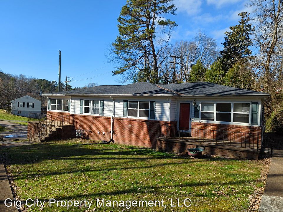1st image of 3525 Cathy Ln #3527
