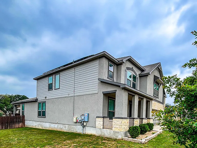 8134 Emmeline Dr — Photo 2