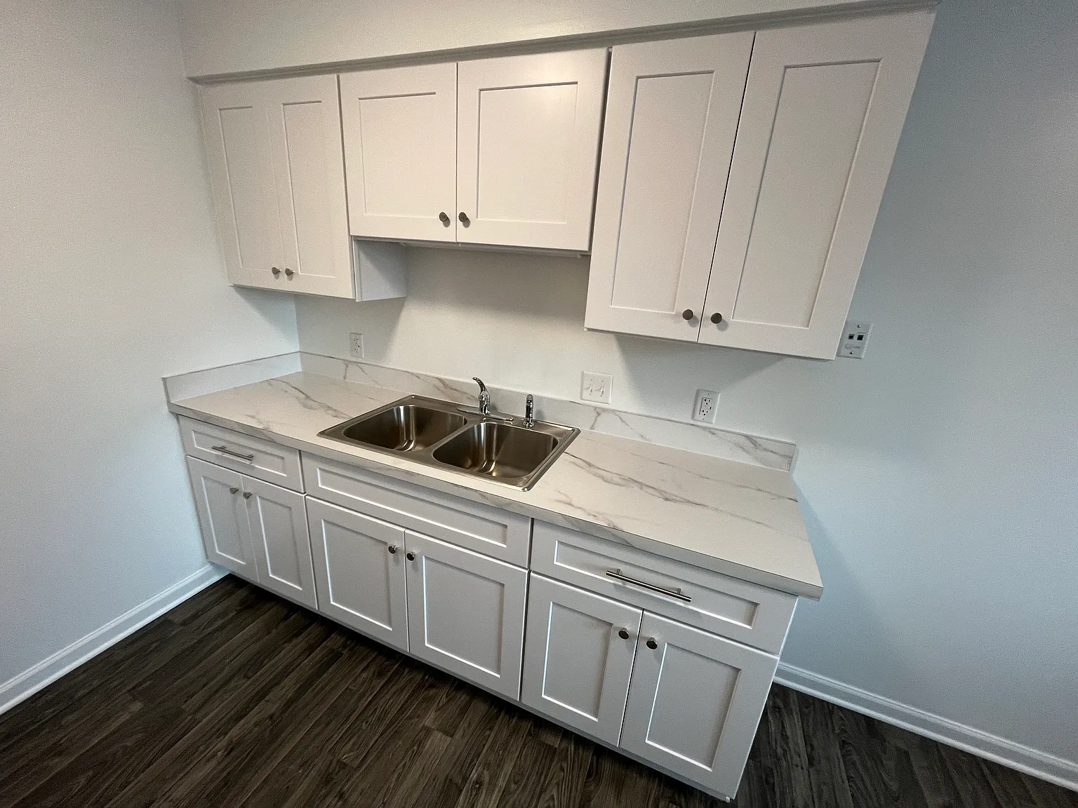 2 bed, 10 sqft, $1,298 — Photo 4