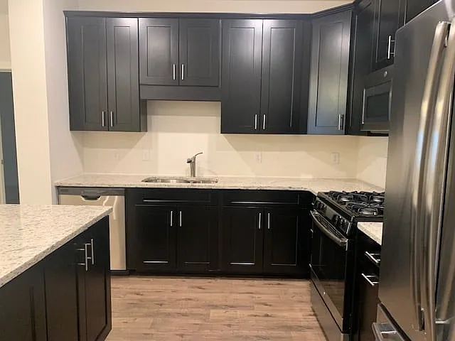 2 bed, $2,800 — Photo 3