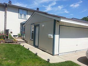 1st image of 304 Birchwood Ln