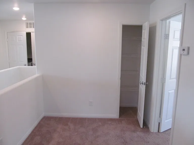 9166 Windsor Wood St — Photo 10