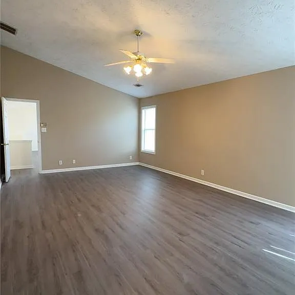 5045 Saddle Bridge Ln — Photo 19