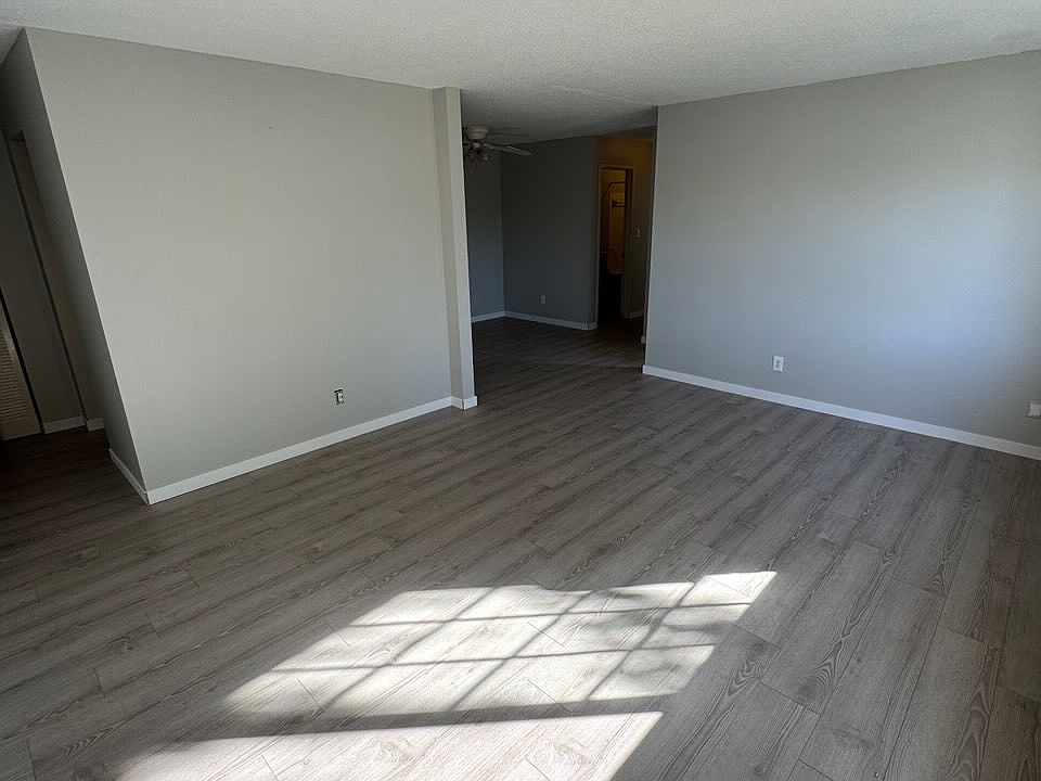 1st image of 830A Western Ave #306
