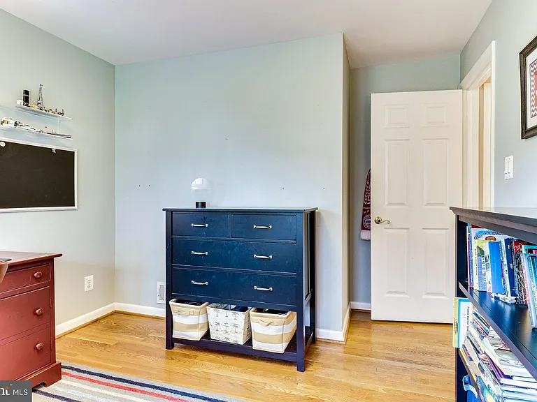 6519 Engel Dr — Photo 42