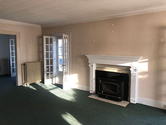 2nd image of 1507 Arthur Ave