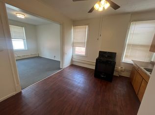 814 24th St #2, Watervliet, NY 12189