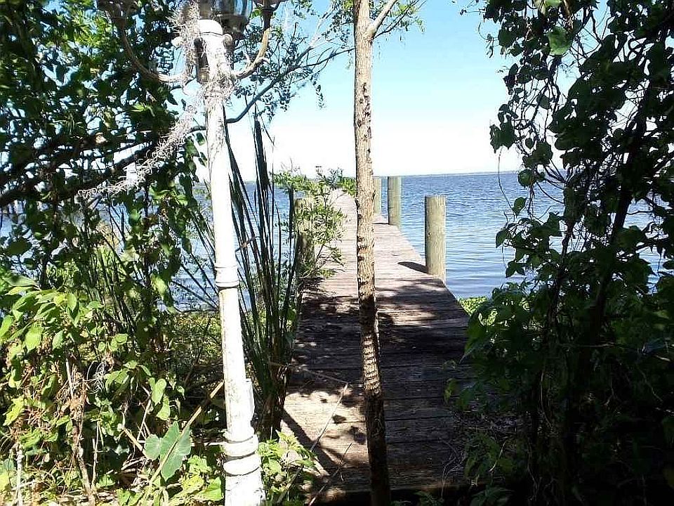 2nd image of 548 Cedar Creek Rd