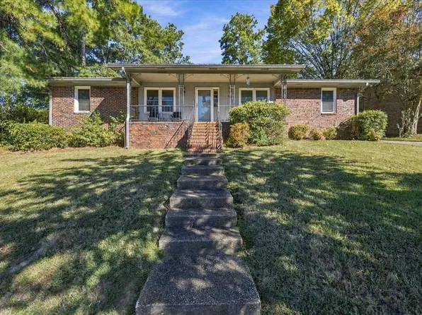 3633 Sutton Dr, Columbus, GA 31909