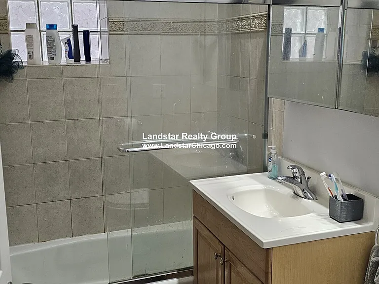 1419 W Grand Ave #1 — Photo 7