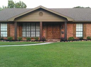 2719 Miller St, Port Neches, TX 77651