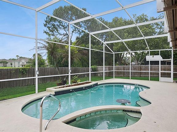 3rd image of 632 Terrace Cove Way