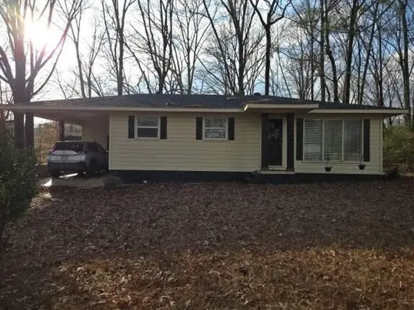 140 Hindman St, Dalton, GA 30720