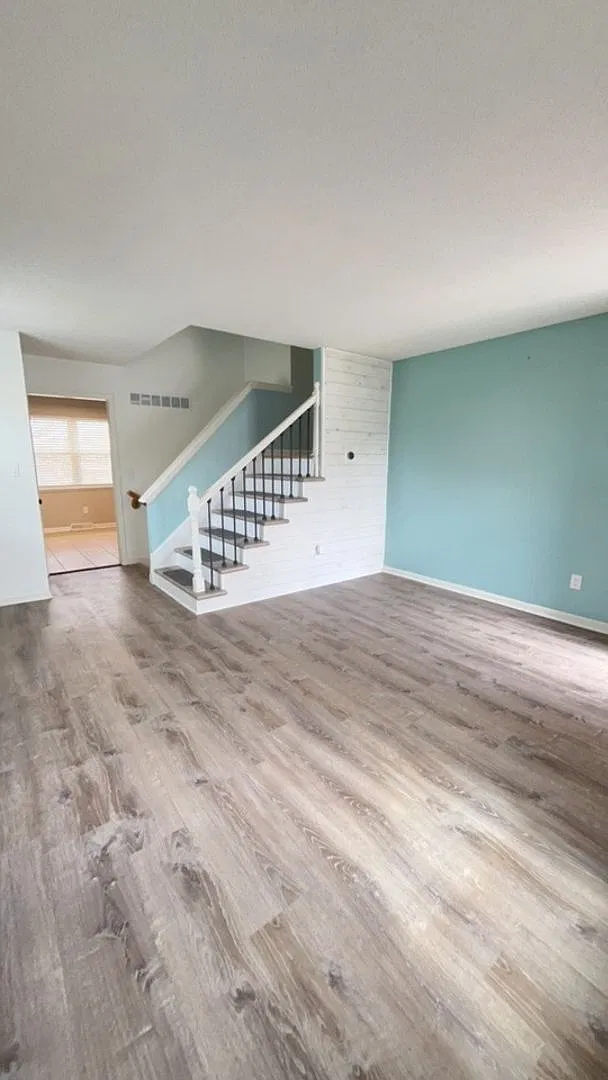 8716 N Chatham Ave, Kansas City, MO 64154 — Photo 4