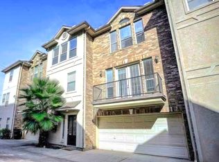 1116 Birdsall St, Houston, TX 77007