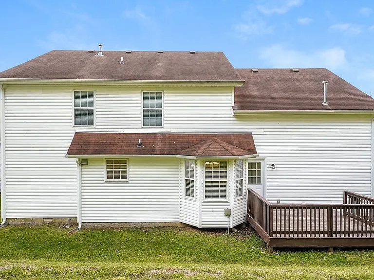 1212 Orchard Mountain Ct — Photo 17