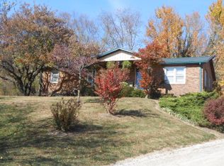 6690 E 1000 N, Odon, IN 47562