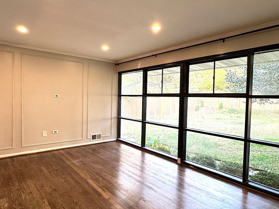 1st image of 507 Calvin Ln