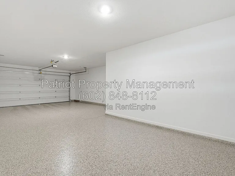 5635 W Hayduk Rd — Photo 32