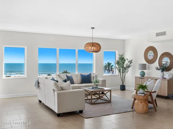 410 Hayes Ave APT 402, Cocoa Beach, FL 32931