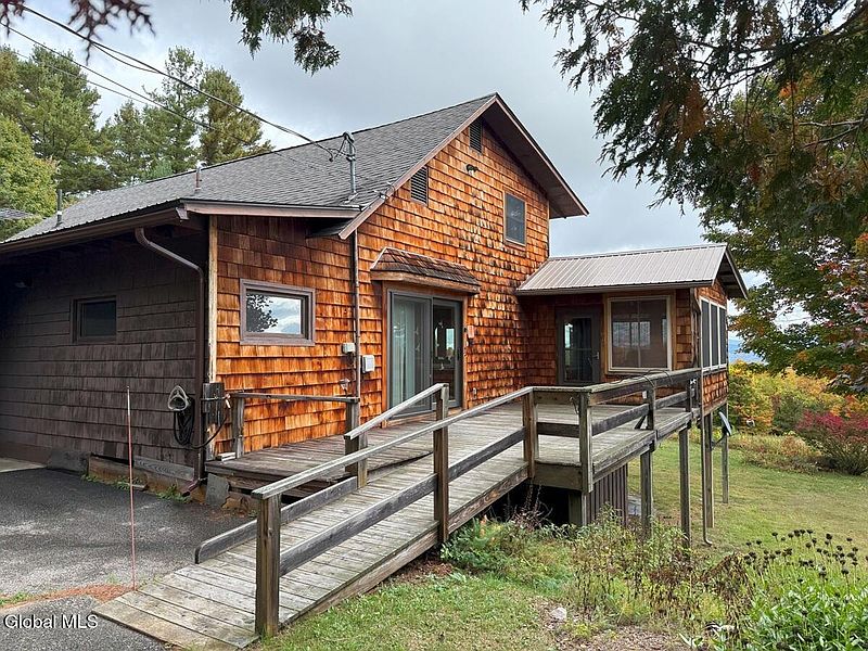 4th image of 662 Charley Hill Road