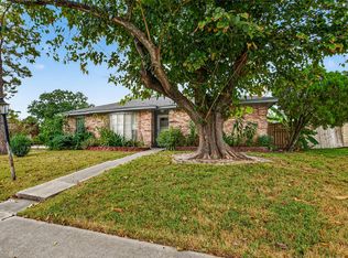 8222 La Roche Ln, Houston, TX 77036