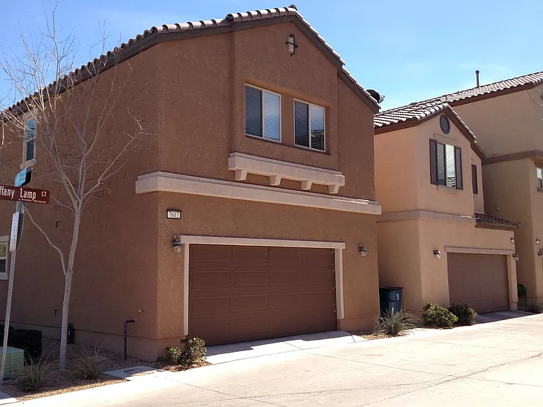 7612 Tiffany Lamp Ct — Photo 9