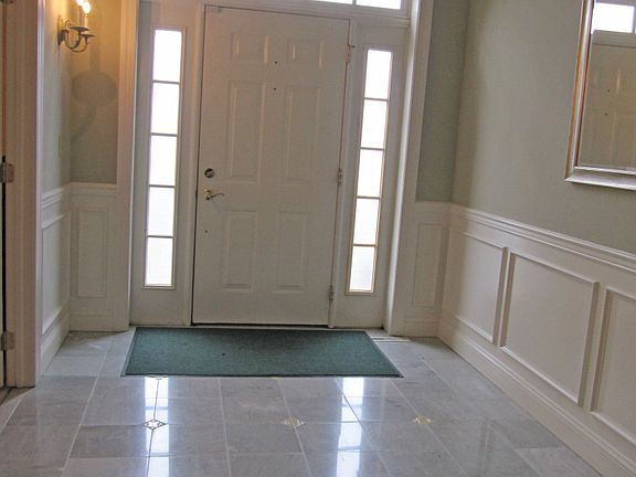3rd image of 64 Briar Rose Trl