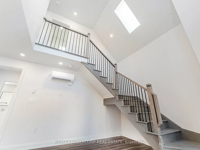 16 Little Blvd #G — Photo 23