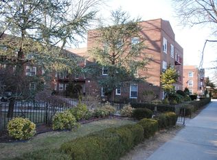 7906 Main St #2K, Flushing, NY 11367