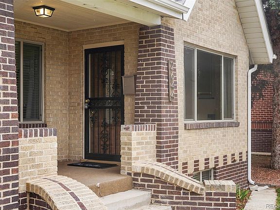 3rd image of 2644 N Glencoe Street
