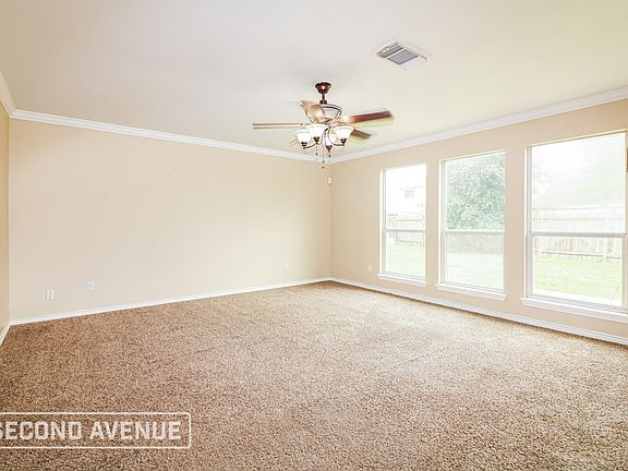 4th image of 5125 Creekmont Dr