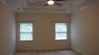 4th image of 165 Lake Park Dr