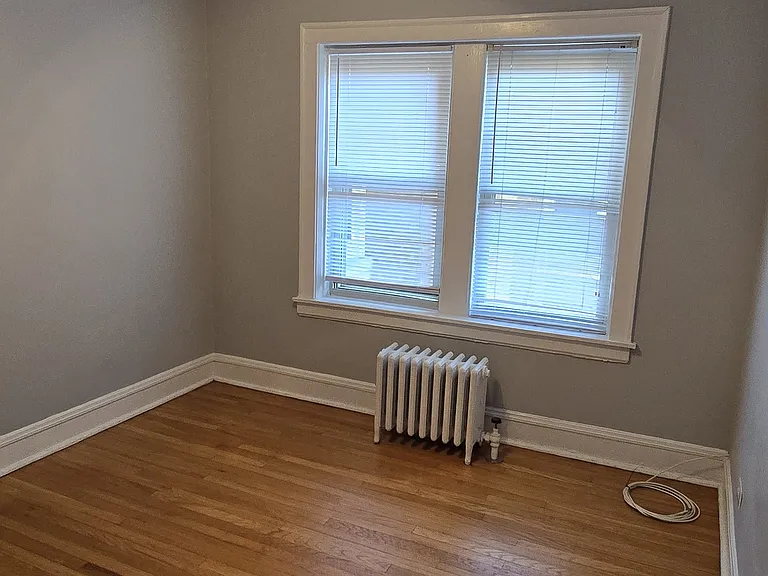 444 Des Plaines Ave — Photo 7