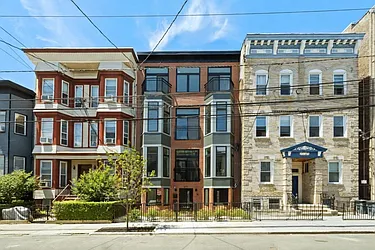 271 Webster Avenue, #1