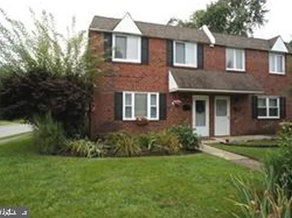 800 Hancock St, Ridley Park, PA 19078