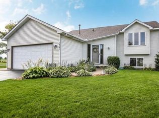 18461 Exodus Ave, Farmington, MN 55024